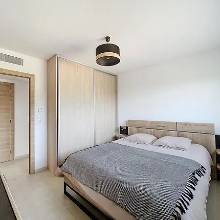 דירה T2 Avec Vue Et Citadelle *